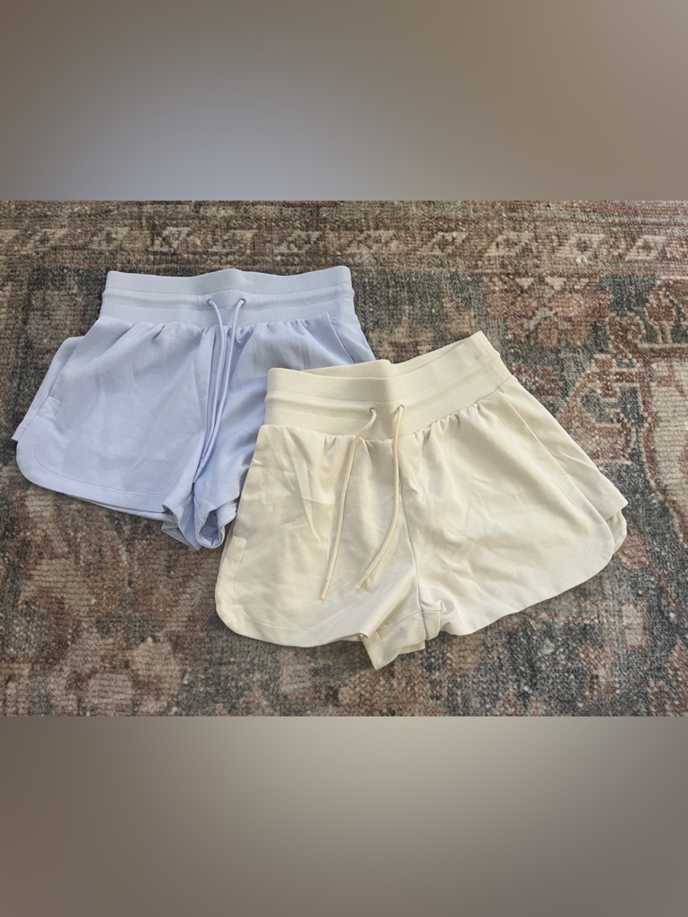 Set of 2 Old Navy Active Light Purple and Cream Lounge Shorts